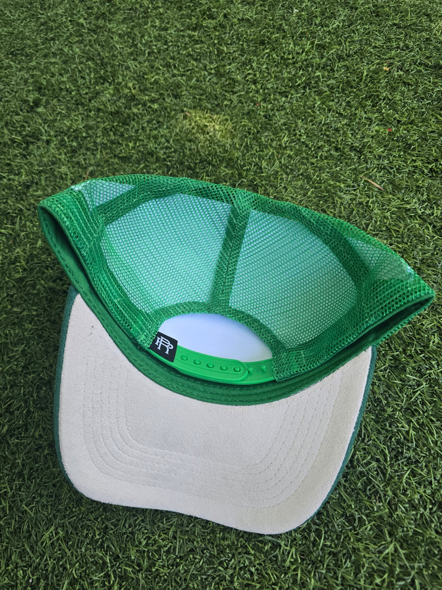 Running Plays Money Green Suede hat